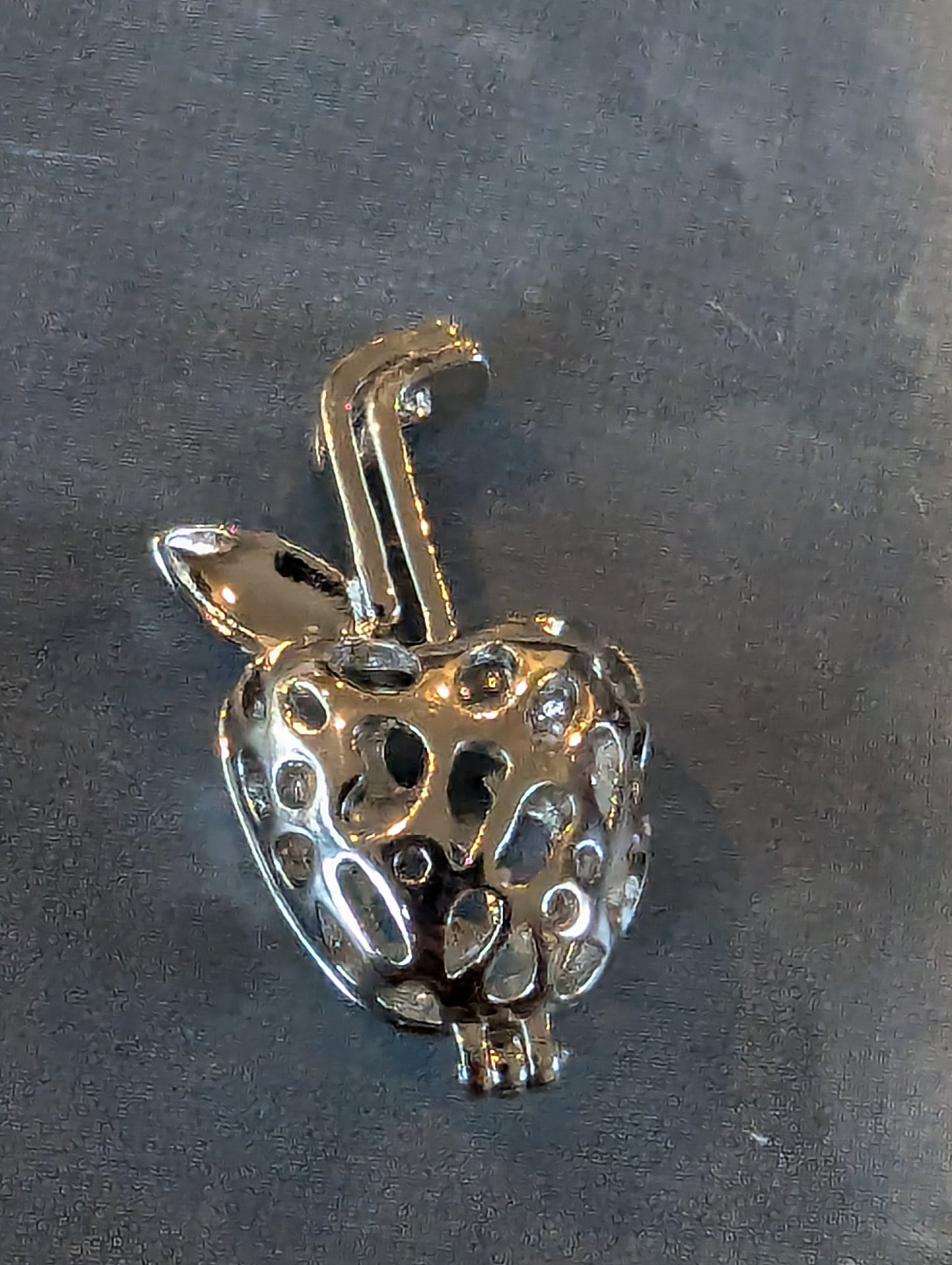 Steel apple cage
