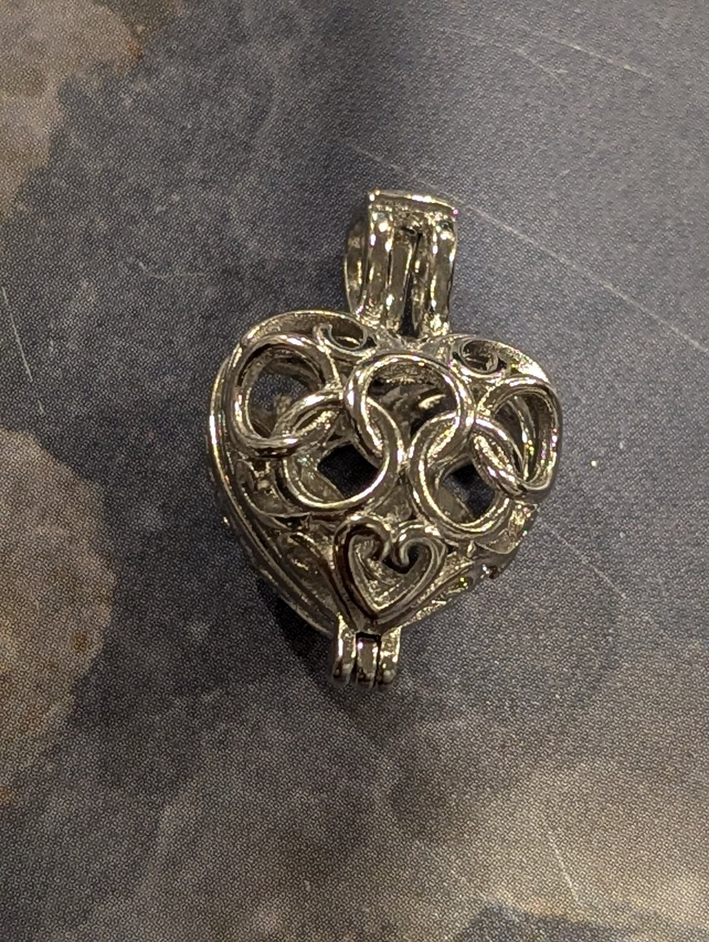 Swirl Heart STEEL CAGE