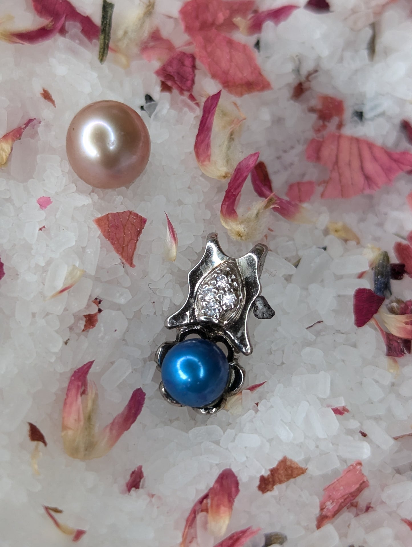 Preset SS CZ Blue Pearl Pendant
