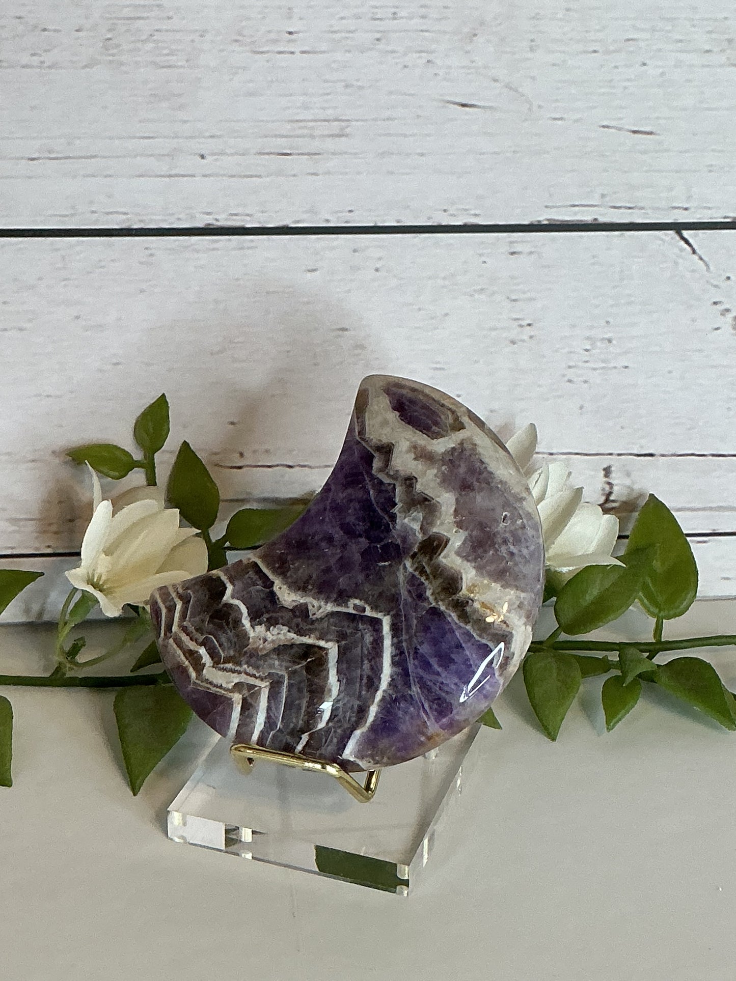 Chevron Amethyst Moon 3”h x2”w
