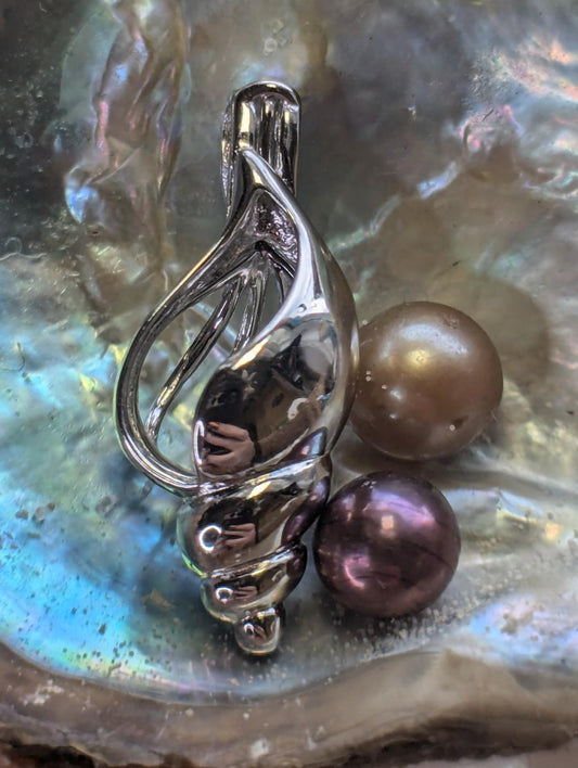 STERLING SILVER CONCH SHELL PEARL CAGE